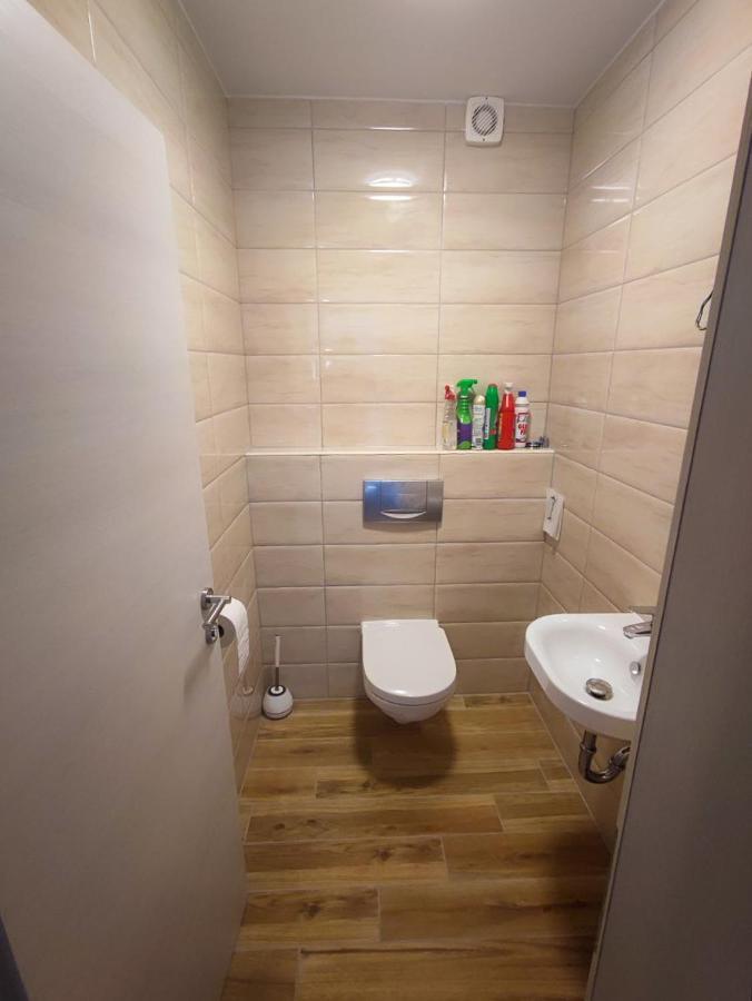 Ferienwohnung Marin - Neu Кастав Екстериор снимка